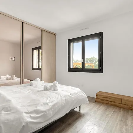 Villa Rose - Padel - Piscine - Cinema & Poker Saint-Jory