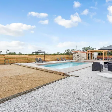 Rose - Padel - Piscine - Cinema & Poker * Saint-Jory