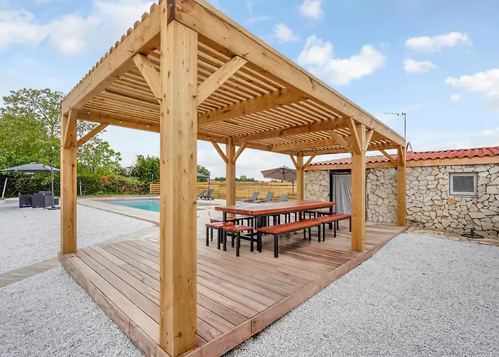 Villa Rose - Padel - Piscine - Cinema & Poker Saint-Jory